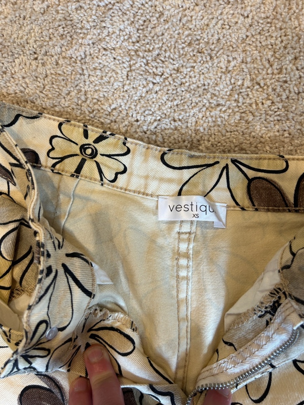 vestique Cream Floral Wide-Leg Pants with Brown Accents - Picture 2 of 3